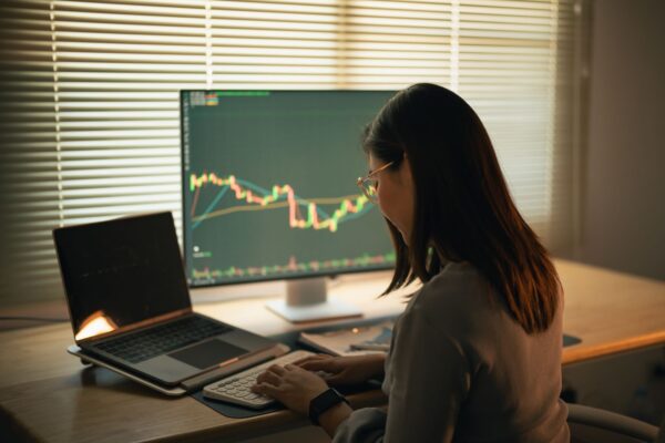 Unmasking the Truth: Exposing the Best and Worst Trading Brokers in the Philippines